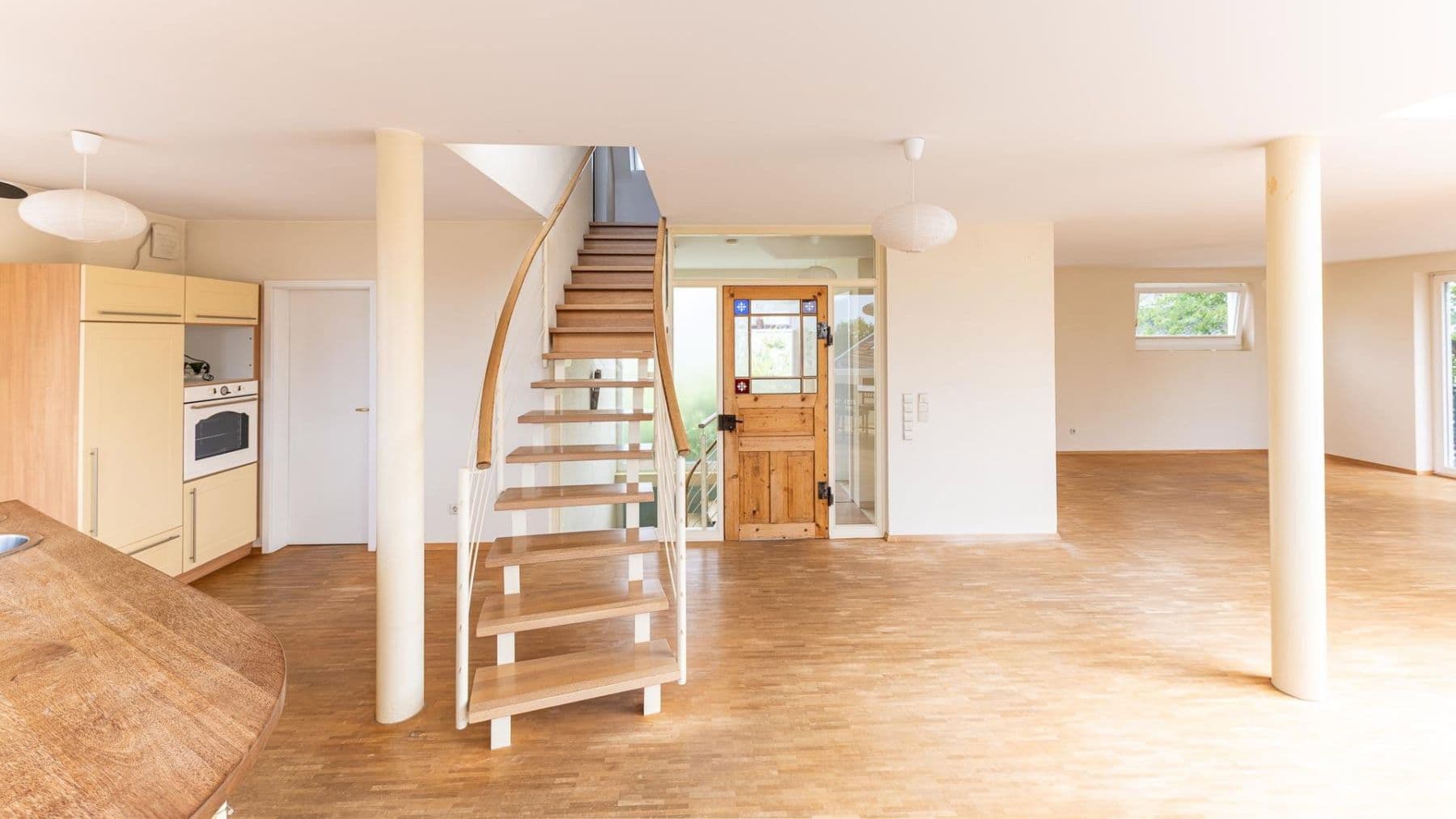Prodej domu 196 m², pozemek 590 m², Thiviersstr. 4, Östringen, Bádensko-Württembersko Prodej domu 196 m², pozemek 590 m², Thiviersstr. 4, Östringen, Bádensko-Württembersko