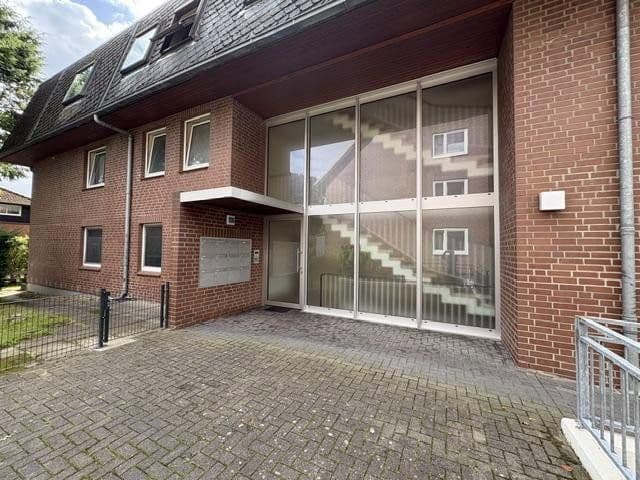 Prodej bytu 2+1 61 m², Bergstedter Chaussee 196, Hamburg, Hamburg Prodej bytu 2+1 61 m², Bergstedter Chaussee 196, Hamburg, Hamburg