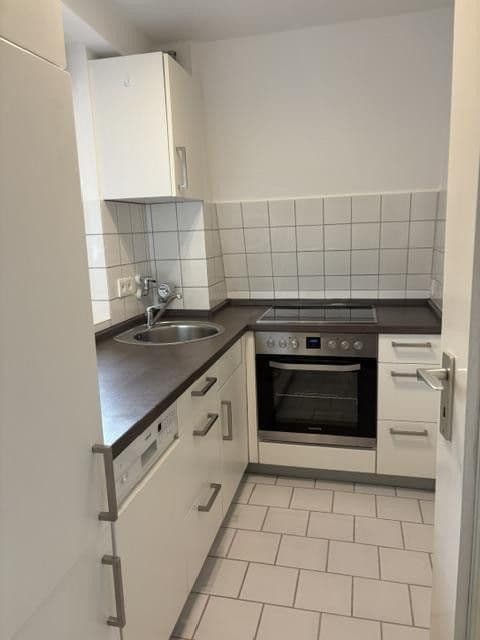 Prodej bytu 2+1 61 m², Bergstedter Chaussee 196, Hamburg, Hamburg Prodej bytu 2+1 61 m², Bergstedter Chaussee 196, Hamburg, Hamburg