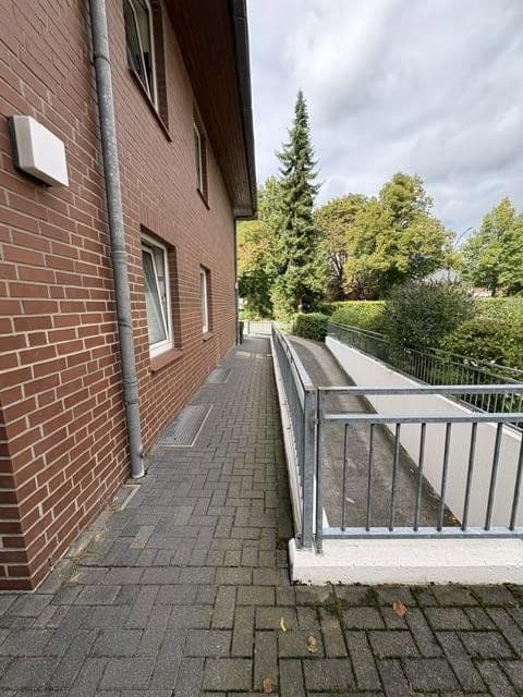 Prodej bytu 2+1 61 m², Bergstedter Chaussee 196, Hamburg, Hamburg Prodej bytu 2+1 61 m², Bergstedter Chaussee 196, Hamburg, Hamburg