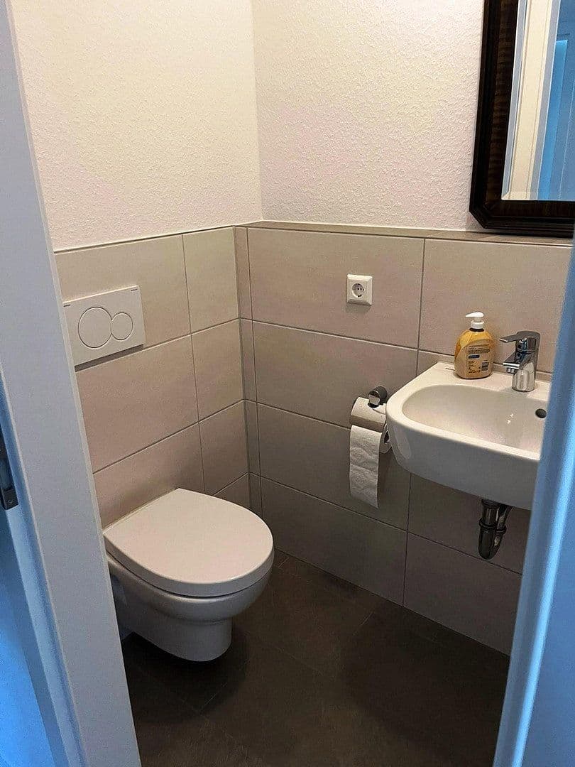 Pronájem bytu 3+1 84 m², Gaggenau, Bádensko-Württembersko Pronájem bytu 3+1 84 m², Gaggenau, Bádensko-Württembersko