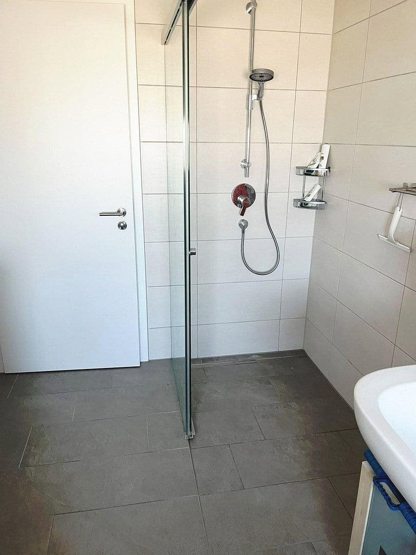 Pronájem bytu 3+1 84 m², Gaggenau, Bádensko-Württembersko Pronájem bytu 3+1 84 m², Gaggenau, Bádensko-Württembersko