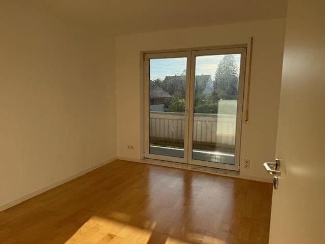 Pronájem bytu 3+kk 72 m², Kusterdingen, Bádensko-Württembersko Pronájem bytu 3+kk 72 m², Kusterdingen, Bádensko-Württembersko