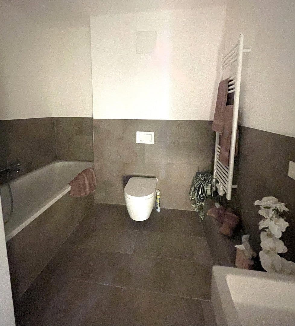 Prodej bytu 2+kk 93 m², Dresden, Sasko Prodej bytu 2+kk 93 m², Dresden, Sasko