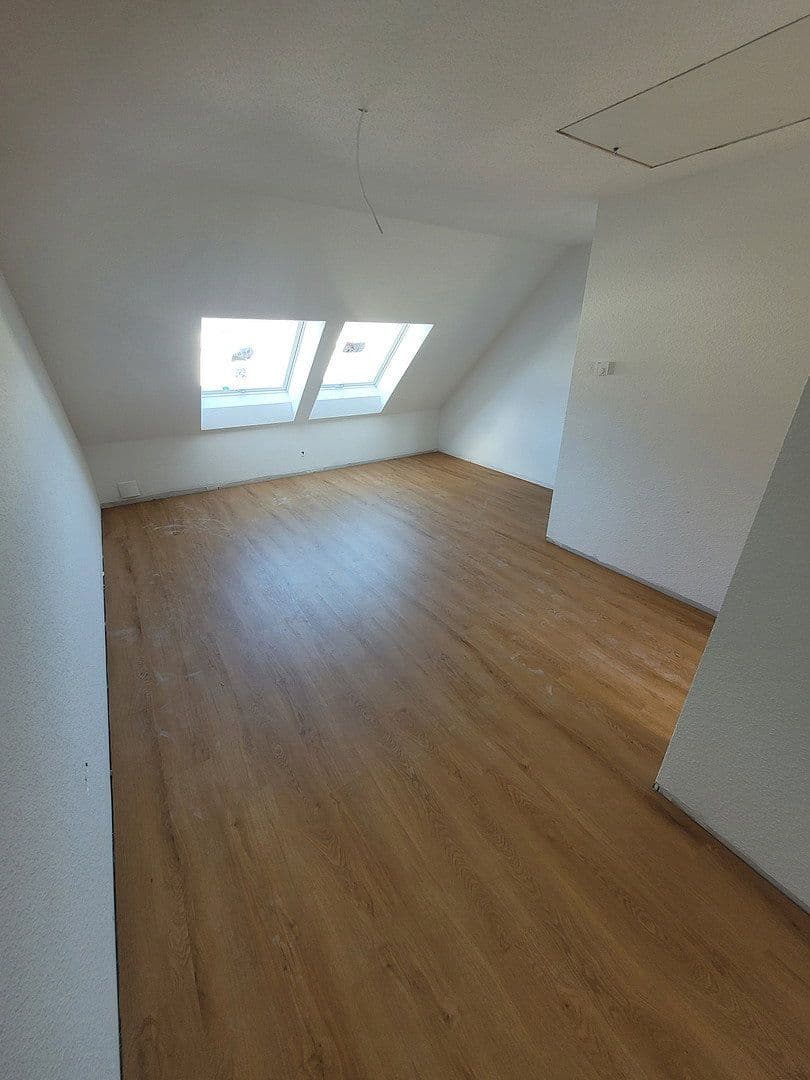 Pronájem domu 114 m², pozemek 70 m², Emilie-Fontane-Str. 16, Zossen, Braniborsko Pronájem domu 114 m², pozemek 70 m², Emilie-Fontane-Str. 16, Zossen, Braniborsko