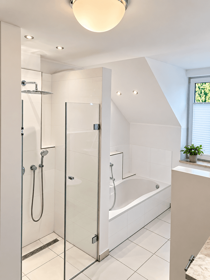 Prodej domu 250 m², pozemek 953 m², Quickborn, Šlesvicko-Holštýnsko Prodej domu 250 m², pozemek 953 m², Quickborn, Šlesvicko-Holštýnsko