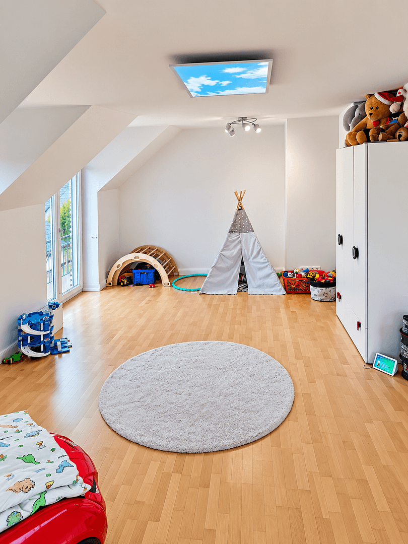 Prodej domu 250 m², pozemek 953 m², Quickborn, Šlesvicko-Holštýnsko Prodej domu 250 m², pozemek 953 m², Quickborn, Šlesvicko-Holštýnsko