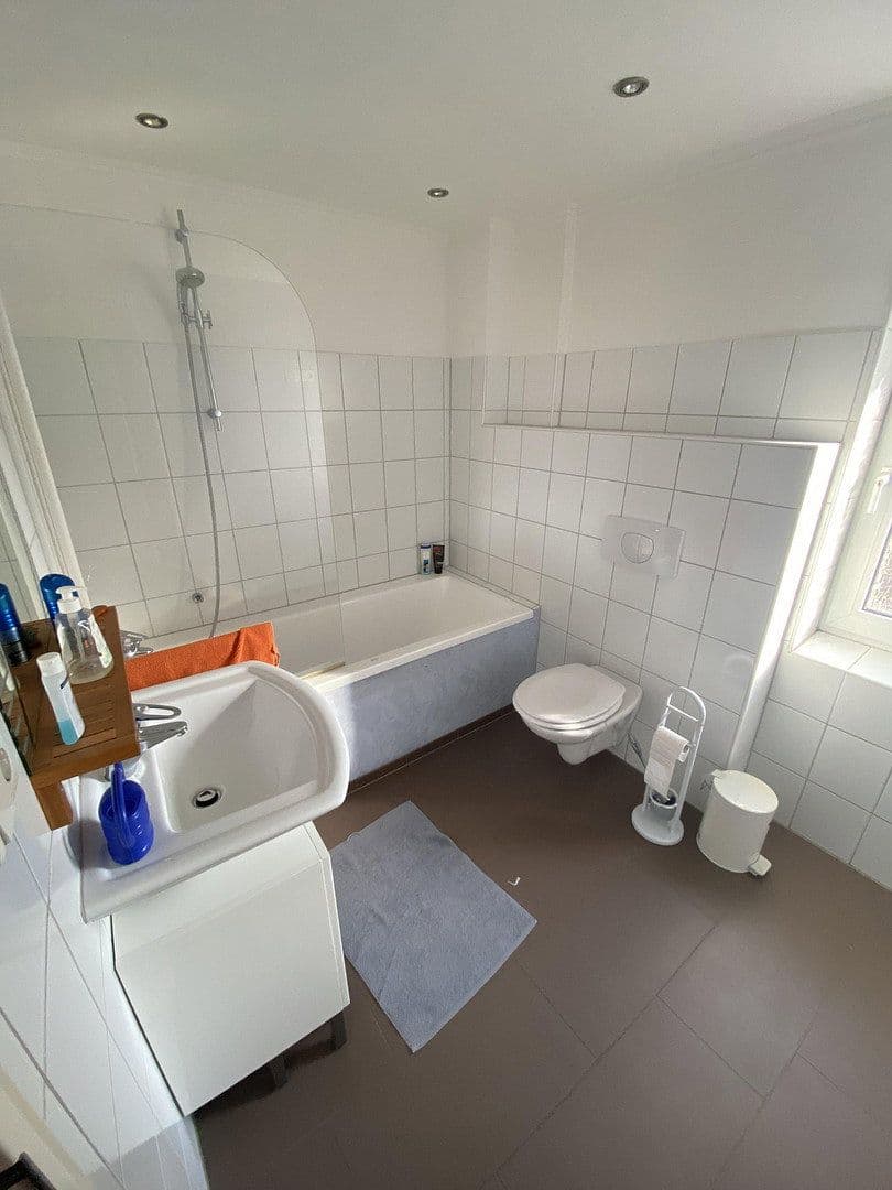 Prodej domu 234 m², pozemek 229 m², Dormagen, Severní Porýní-Vestfálsko Prodej domu 234 m², pozemek 229 m², Dormagen, Severní Porýní-Vestfálsko