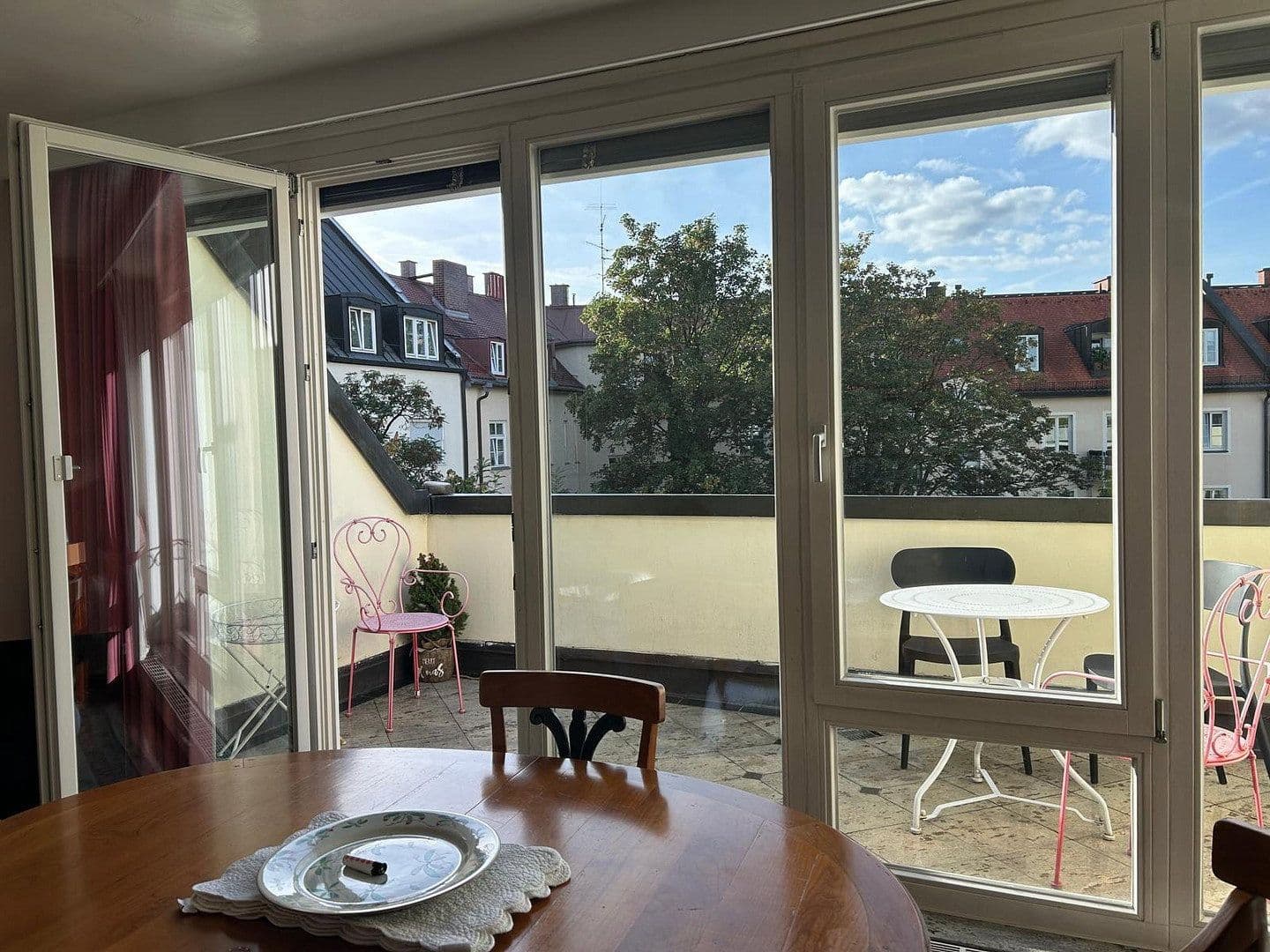 Pronájem bytu 2+kk 80 m², Knöbelstrasse 4, München, Bavorsko Pronájem bytu 2+kk 80 m², Knöbelstrasse 4, München, Bavorsko