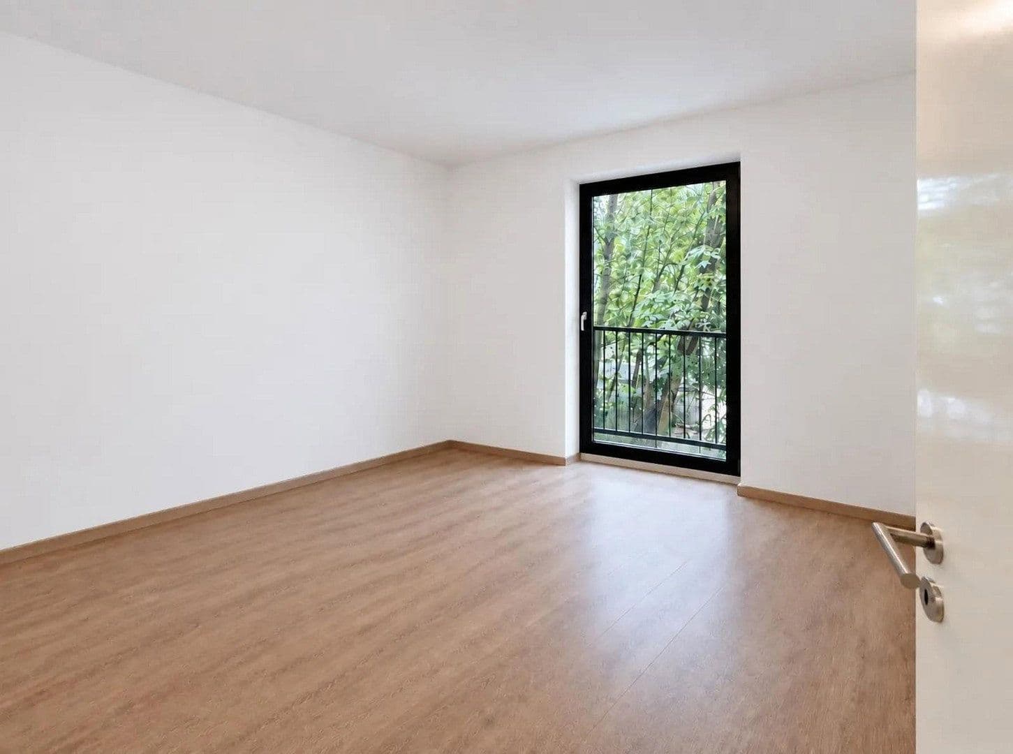 Prodej domu 52 m², pozemek 543 m², Hausotterstraße/Kamekestraße, Berlin, Berlín Prodej domu 52 m², pozemek 543 m², Hausotterstraße/Kamekestraße, Berlin, Berlín