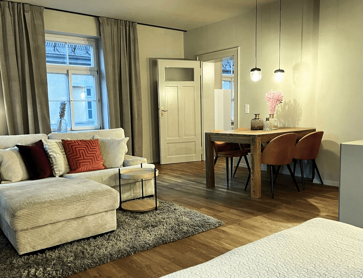 Pronájem bytu 1+1 44 m², München, Bavorsko Pronájem bytu 1+1 44 m², München, Bavorsko