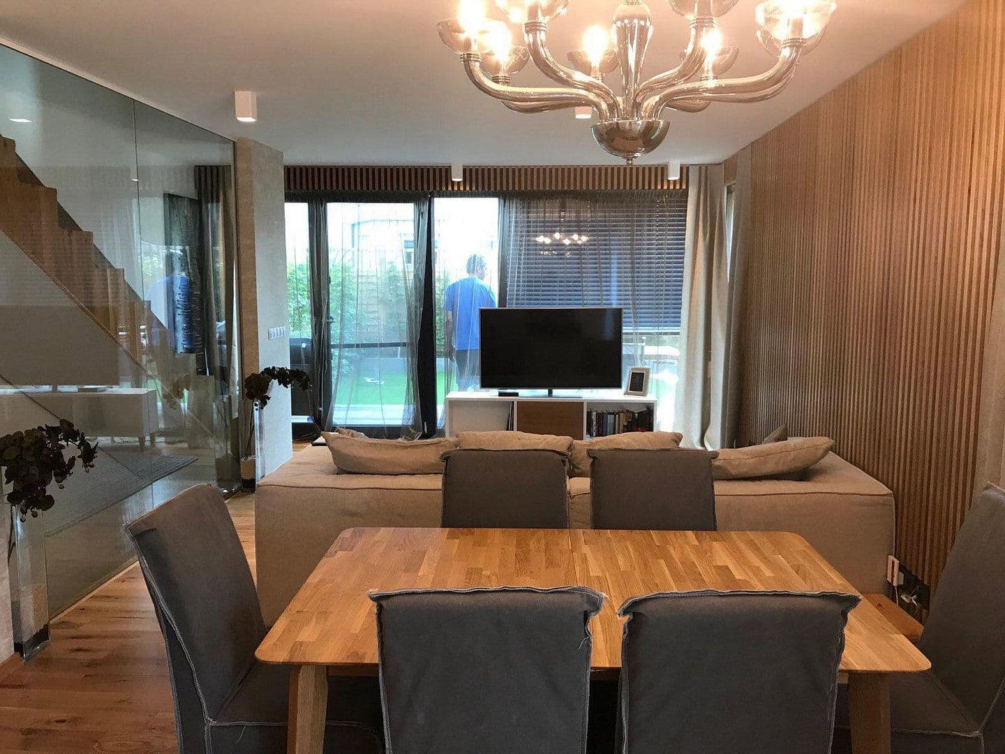 Prodej domu 179 m², pozemek 226 m², Erdinger Straße 13b, Markt Schwaben, Bavorsko Prodej domu 179 m², pozemek 226 m², Erdinger Straße 13b, Markt Schwaben, Bavorsko