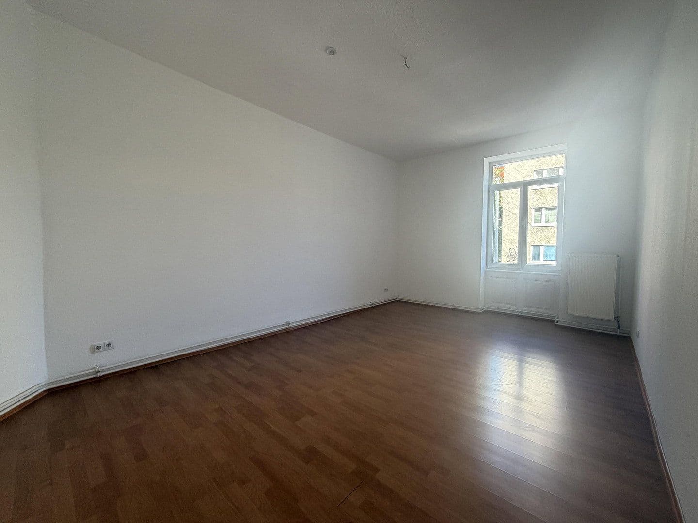 Pronájem bytu 3+1 98 m², Eckenheimer Landstraße 103, Frankfurt am Main, Hessen Pronájem bytu 3+1 98 m², Eckenheimer Landstraße 103, Frankfurt am Main, Hessen