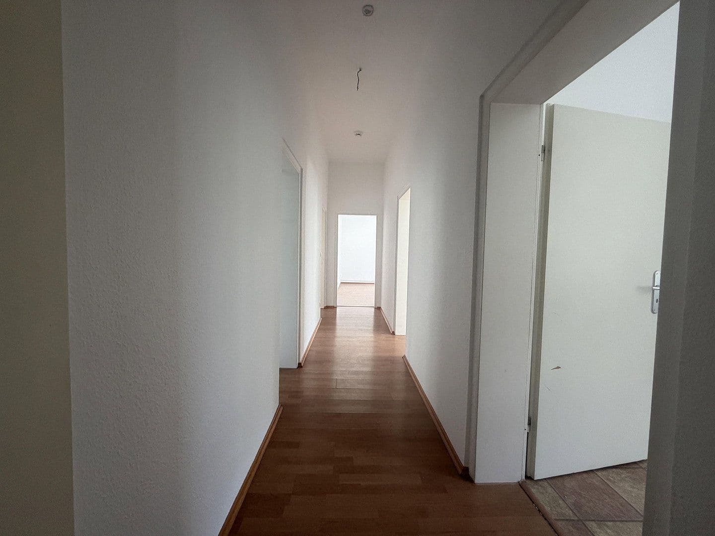Pronájem bytu 3+1 98 m², Eckenheimer Landstraße 103, Frankfurt am Main, Hessen Pronájem bytu 3+1 98 m², Eckenheimer Landstraße 103, Frankfurt am Main, Hessen