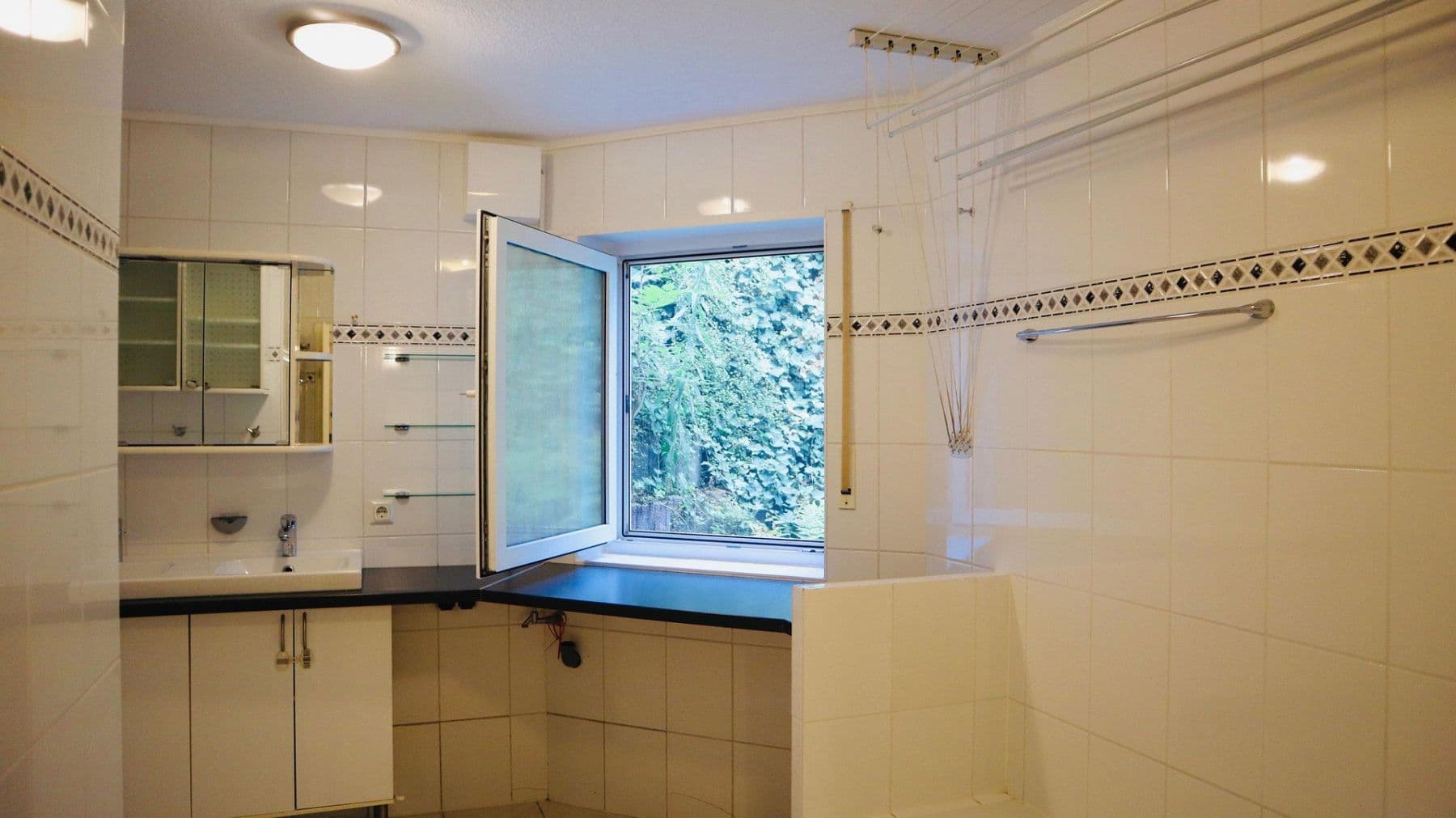Pronájem bytu 3+1 88 m², Frankfurt, Hessen Pronájem bytu 3+1 88 m², Frankfurt, Hessen