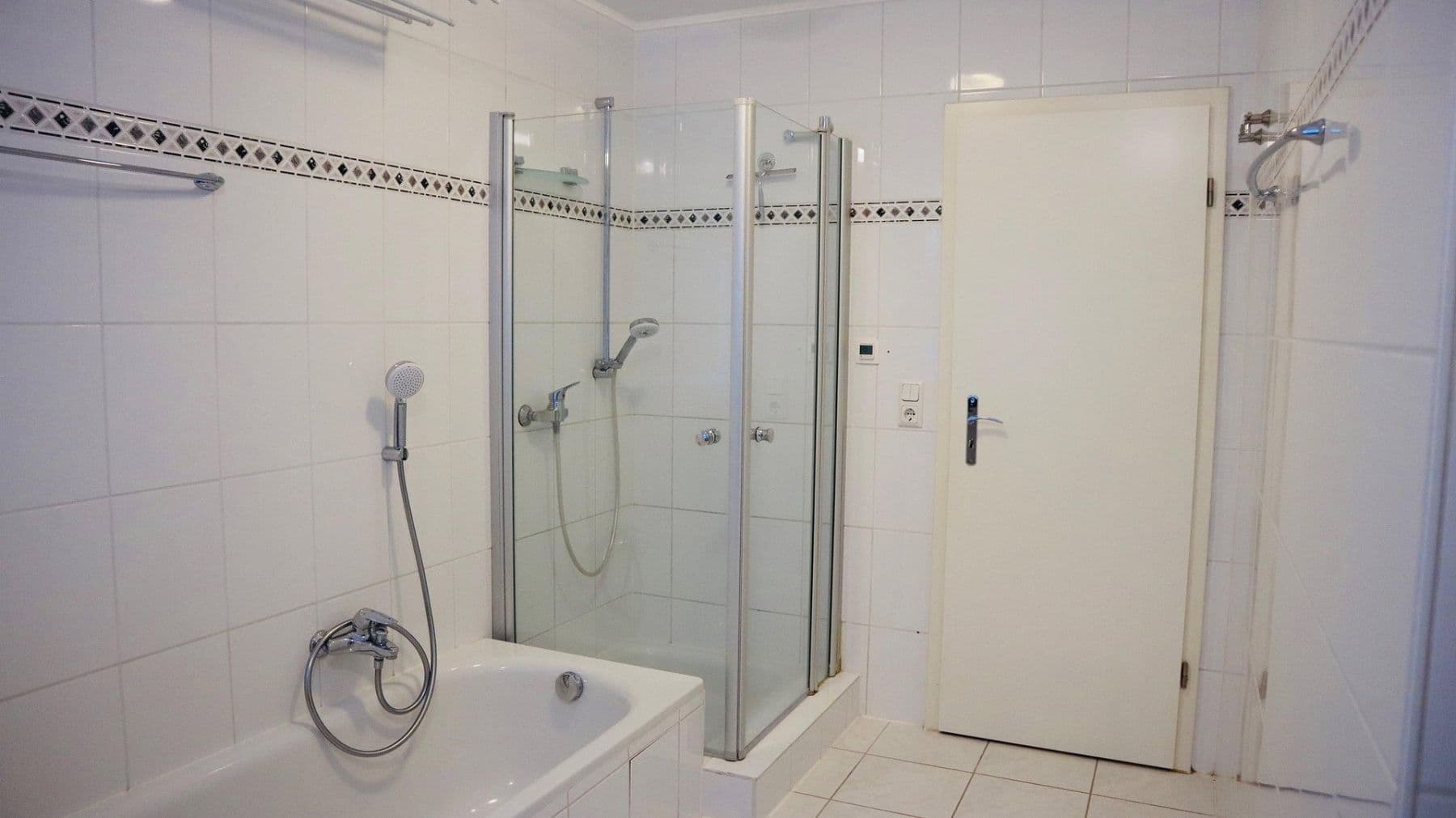 Pronájem bytu 3+1 88 m², Frankfurt, Hessen Pronájem bytu 3+1 88 m², Frankfurt, Hessen