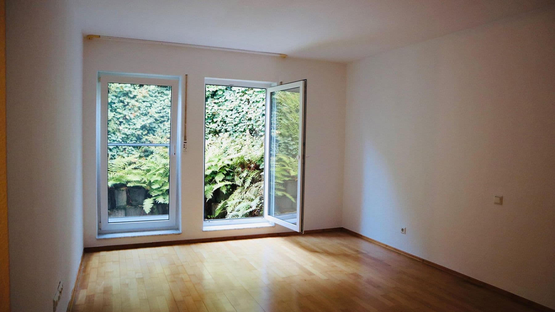 Pronájem bytu 3+1 88 m², Frankfurt, Hessen Pronájem bytu 3+1 88 m², Frankfurt, Hessen