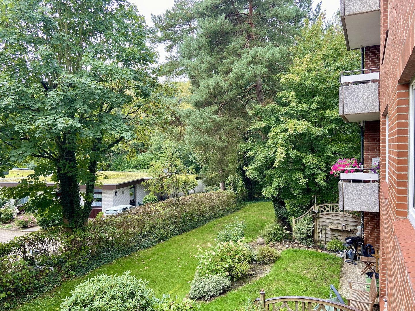 Prodej bytu 3+1 95 m², Jahnstraße 62, Quickborn, Šlesvicko-Holštýnsko Prodej bytu 3+1 95 m², Jahnstraße 62, Quickborn, Šlesvicko-Holštýnsko