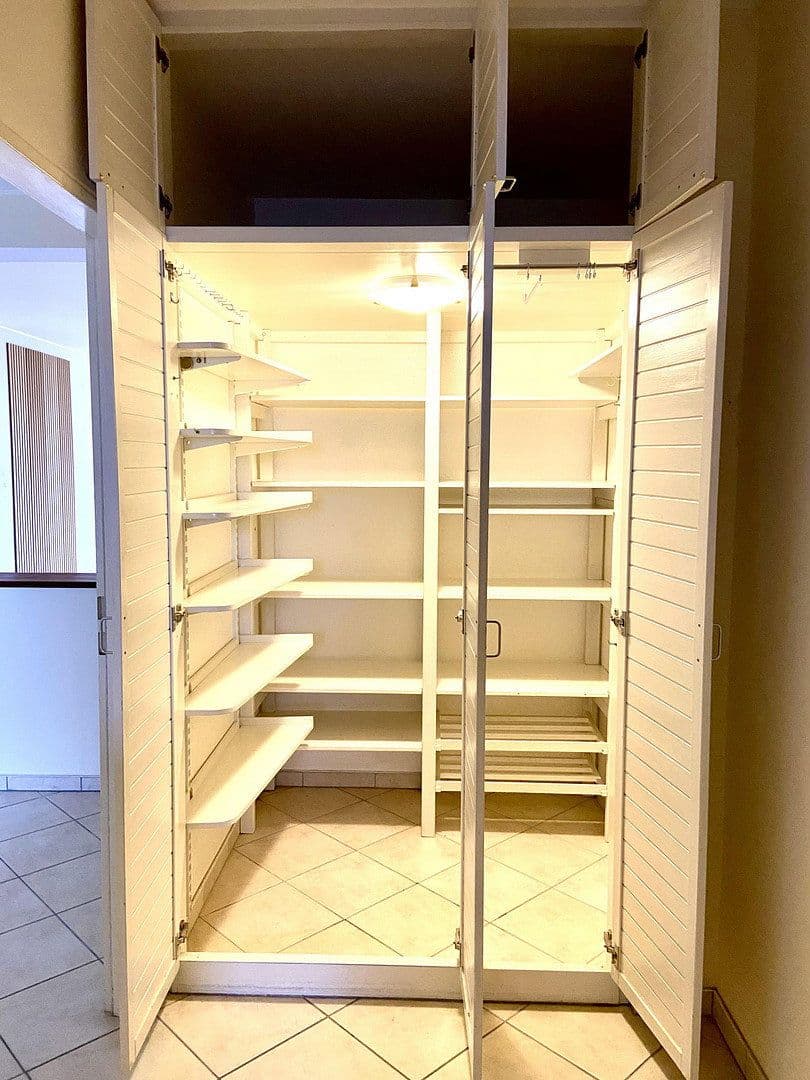 Prodej bytu 3+1 95 m², Jahnstraße 62, Quickborn, Šlesvicko-Holštýnsko Prodej bytu 3+1 95 m², Jahnstraße 62, Quickborn, Šlesvicko-Holštýnsko