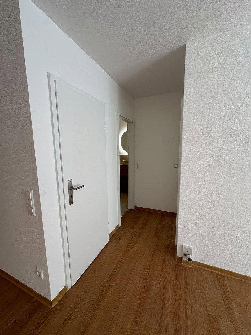 Pronájem bytu 3+1 71 m², Kirchheim unter Teck, Bádensko-Württembersko Pronájem bytu 3+1 71 m², Kirchheim unter Teck, Bádensko-Württembersko