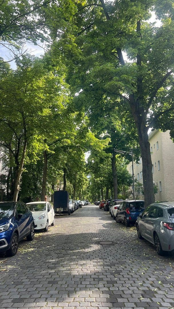Prodej bytu 3+1 85 m², Berlin, Berlín Prodej bytu 3+1 85 m², Berlin, Berlín