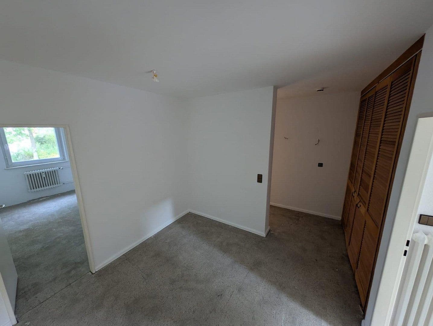 Prodej bytu 3+1 85 m², Berlin, Berlín Prodej bytu 3+1 85 m², Berlin, Berlín