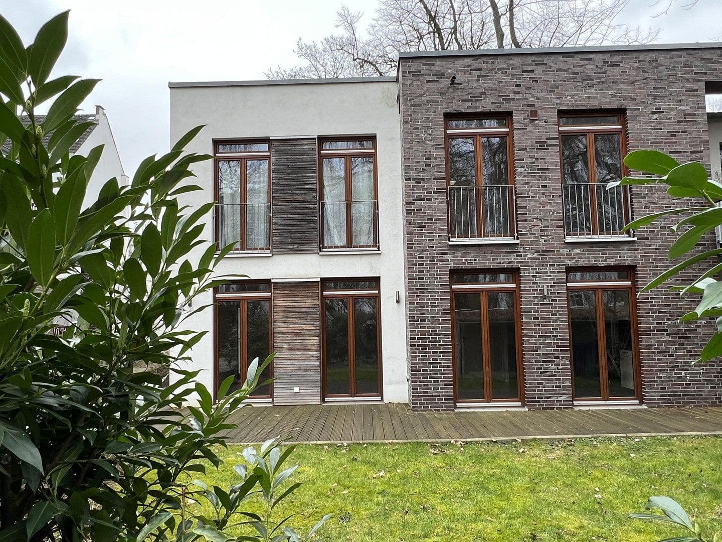 Pronájem bytu 3+1 110 m², Hamburg, Hamburg Pronájem bytu 3+1 110 m², Hamburg, Hamburg