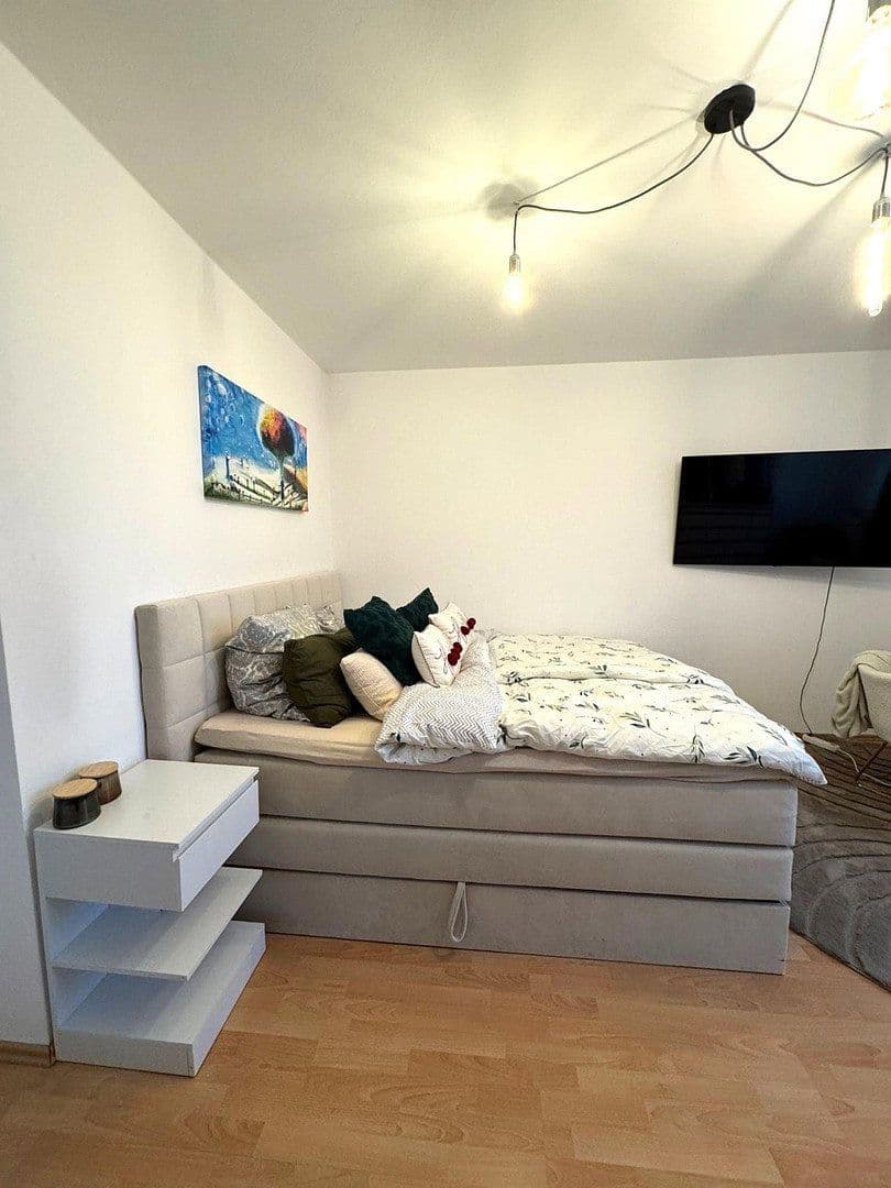 Pronájem bytu 3+1 66 m², Waldfriedhofstrasse 0, München, Bavorsko Pronájem bytu 3+1 66 m², Waldfriedhofstrasse 0, München, Bavorsko