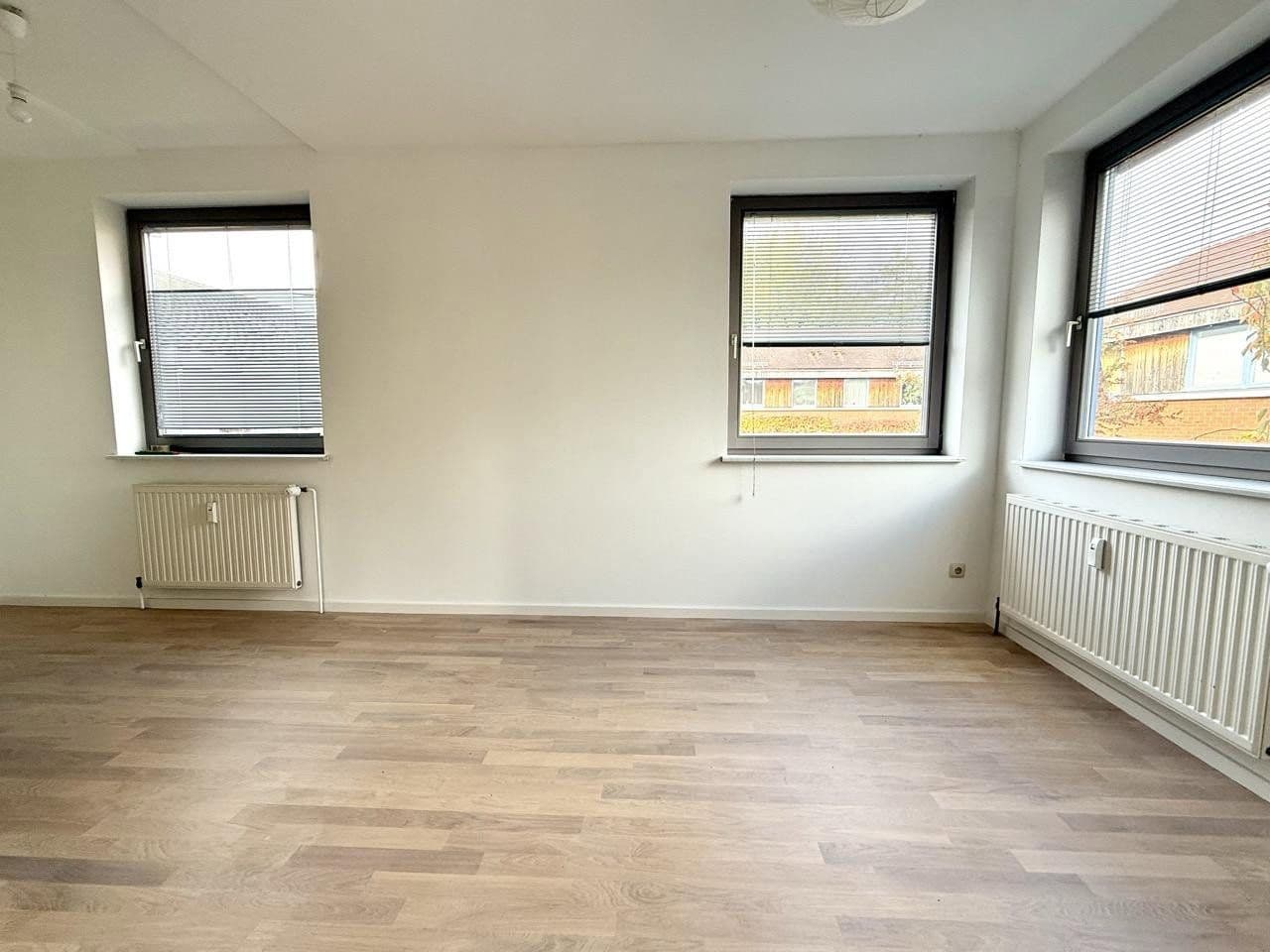 Prodej domu 94 m², pozemek 685 m², Michendorf, Braniborsko Prodej domu 94 m², pozemek 685 m², Michendorf, Braniborsko