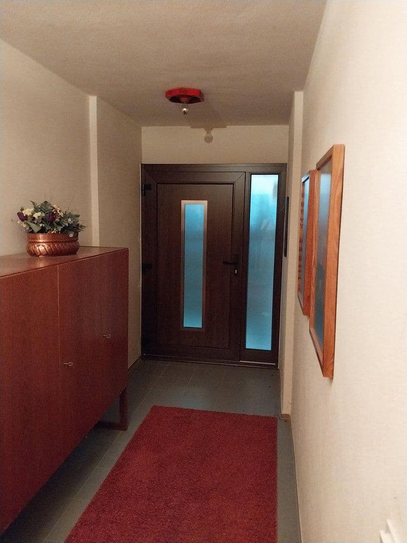 Prodej domu 139 m², pozemek 1.027 m², Kippenheim, Bádensko-Württembersko Prodej domu 139 m², pozemek 1.027 m², Kippenheim, Bádensko-Württembersko