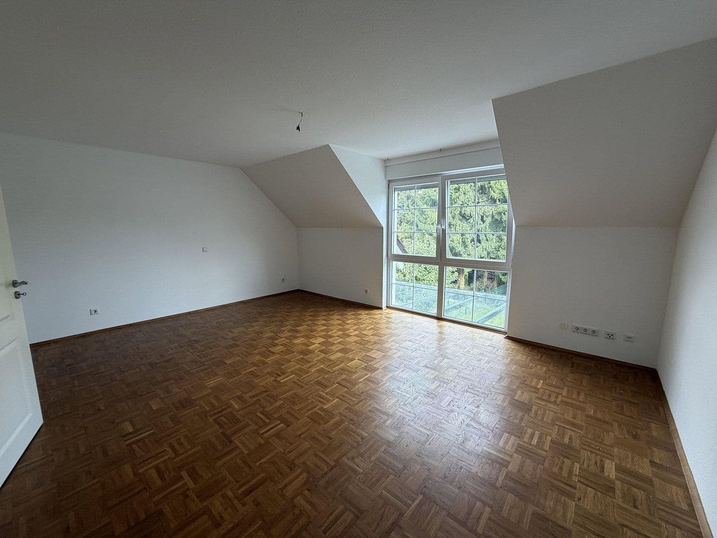 Prodej domu 225 m², pozemek 441 m², Dortmund, Severní Porýní-Vestfálsko Prodej domu 225 m², pozemek 441 m², Dortmund, Severní Porýní-Vestfálsko