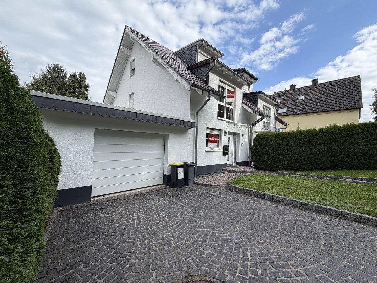 Prodej domu 225 m², pozemek 441 m², Dortmund, Severní Porýní-Vestfálsko Prodej domu 225 m², pozemek 441 m², Dortmund, Severní Porýní-Vestfálsko