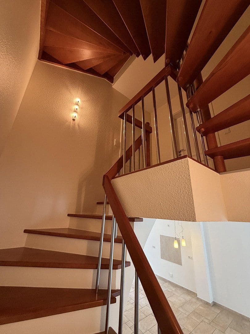 Prodej domu 225 m², pozemek 441 m², Dortmund, Severní Porýní-Vestfálsko Prodej domu 225 m², pozemek 441 m², Dortmund, Severní Porýní-Vestfálsko