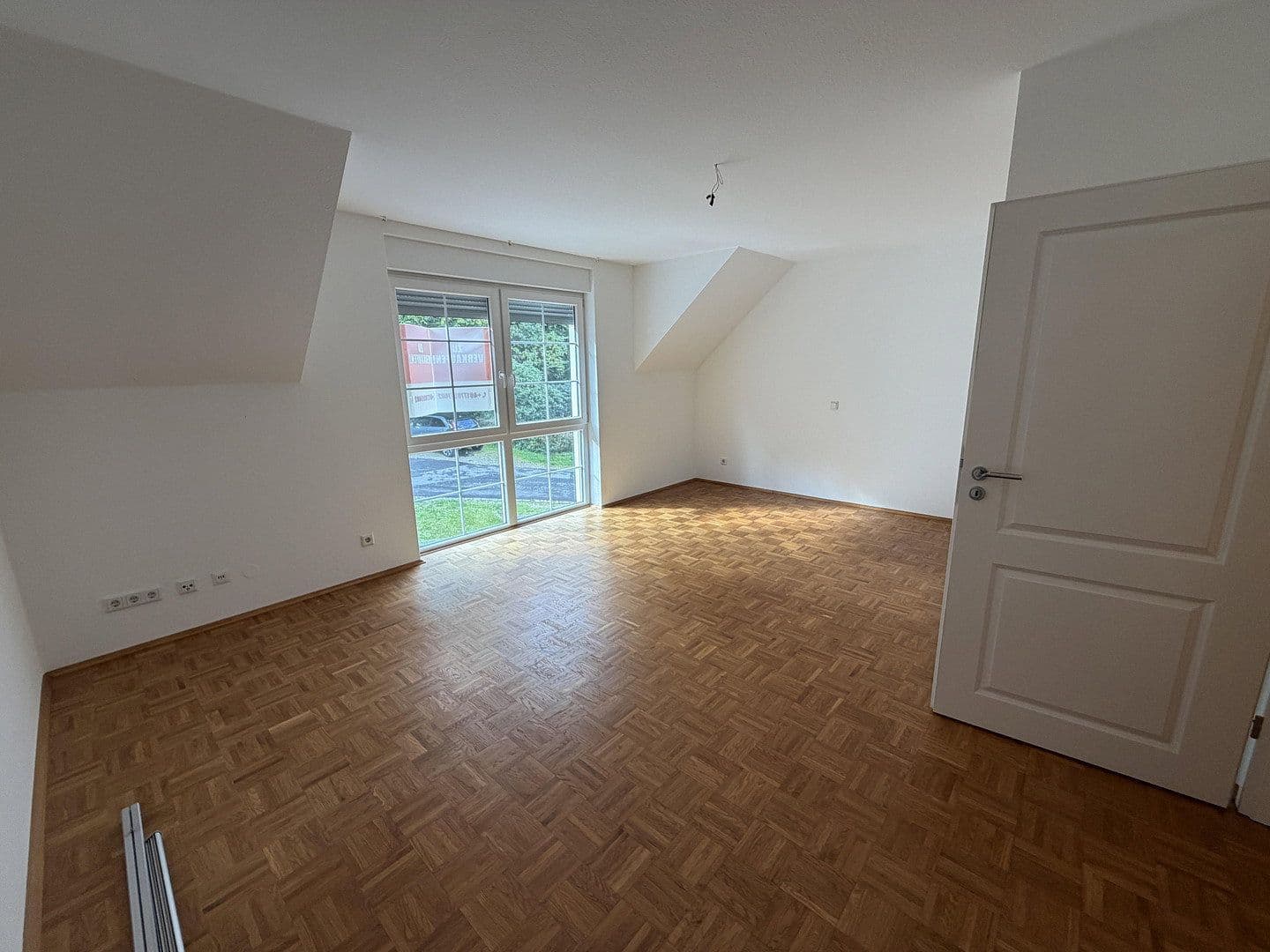 Prodej domu 225 m², pozemek 441 m², Dortmund, Severní Porýní-Vestfálsko Prodej domu 225 m², pozemek 441 m², Dortmund, Severní Porýní-Vestfálsko