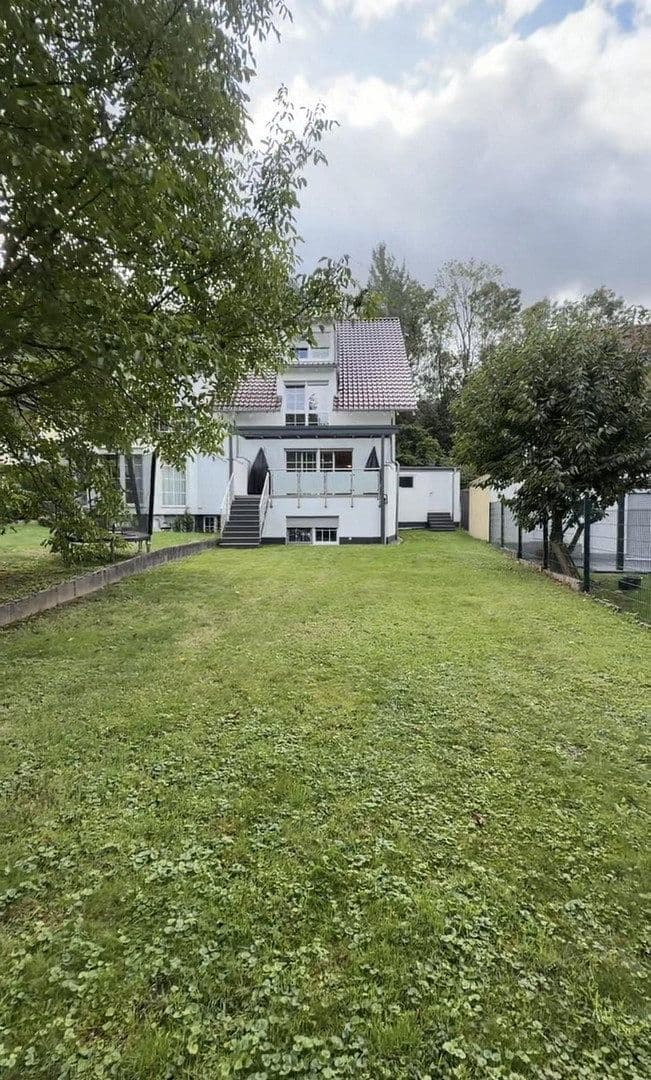 Prodej domu 225 m², pozemek 441 m², Dortmund, Severní Porýní-Vestfálsko Prodej domu 225 m², pozemek 441 m², Dortmund, Severní Porýní-Vestfálsko