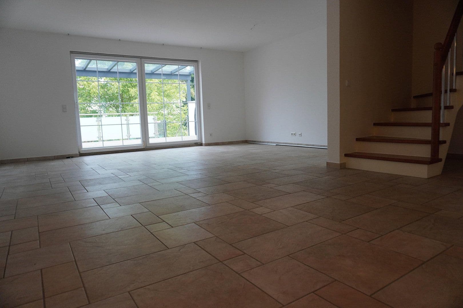 Prodej domu 225 m², pozemek 441 m², Dortmund, Severní Porýní-Vestfálsko Prodej domu 225 m², pozemek 441 m², Dortmund, Severní Porýní-Vestfálsko