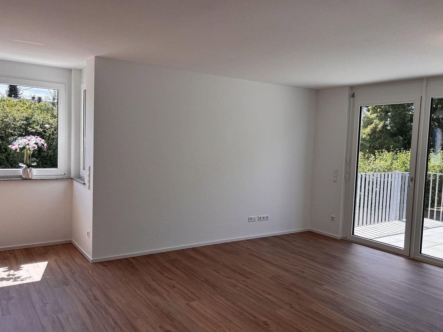 Pronájem bytu 2+1 71 m², Wendlinger Str. 45, Nürtingen, Bádensko-Württembersko Pronájem bytu 2+1 71 m², Wendlinger Str. 45, Nürtingen, Bádensko-Württembersko