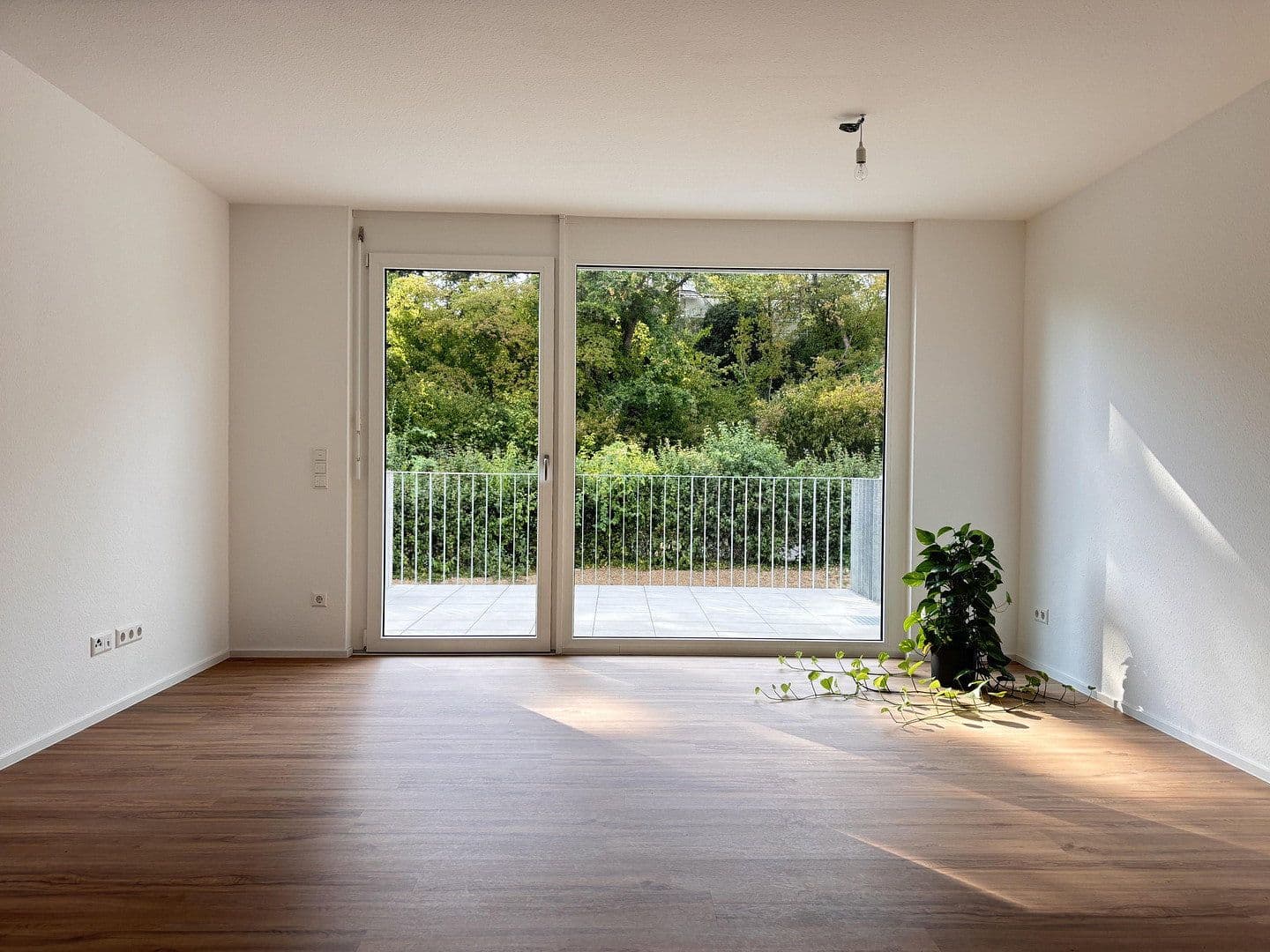 Pronájem bytu 2+1 71 m², Wendlinger Str. 45, Nürtingen, Bádensko-Württembersko Pronájem bytu 2+1 71 m², Wendlinger Str. 45, Nürtingen, Bádensko-Württembersko