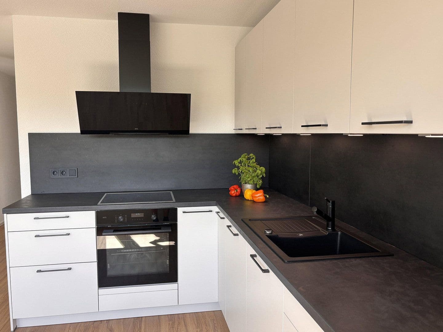 Pronájem bytu 2+1 71 m², Wendlinger Str. 45, Nürtingen, Bádensko-Württembersko Pronájem bytu 2+1 71 m², Wendlinger Str. 45, Nürtingen, Bádensko-Württembersko