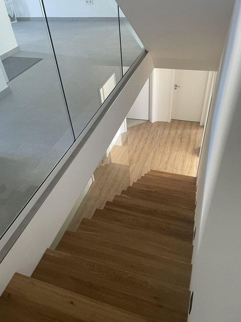 Prodej domu 210 m², pozemek 630 m², Buttenwiesen, Bavorsko Prodej domu 210 m², pozemek 630 m², Buttenwiesen, Bavorsko
