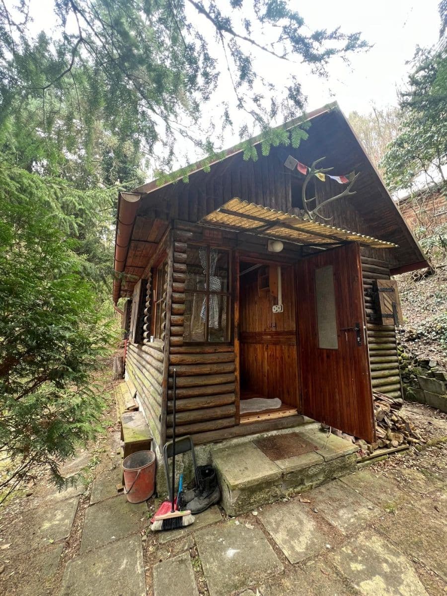 Prodej chaty, chalupy 31 m², pozemek 420 m², Chyňava, Středočeský kraj Prodej chaty, chalupy 31 m², pozemek 420 m², Chyňava, Středočeský kraj
