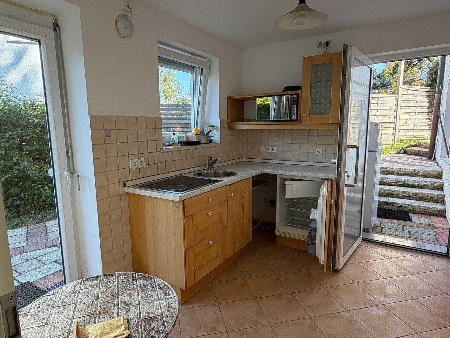 Pronájem bytu 1+1 47 m², Eichendorffstraße 2, Esslingen am Neckar, Bádensko-Württembersko Pronájem bytu 1+1 47 m², Eichendorffstraße 2, Esslingen am Neckar, Bádensko-Württembersko