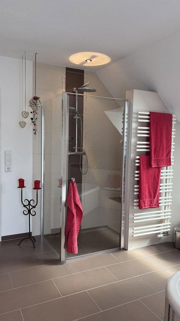 Prodej domu 200 m², pozemek 628 m², Wemding, Bavorsko Prodej domu 200 m², pozemek 628 m², Wemding, Bavorsko
