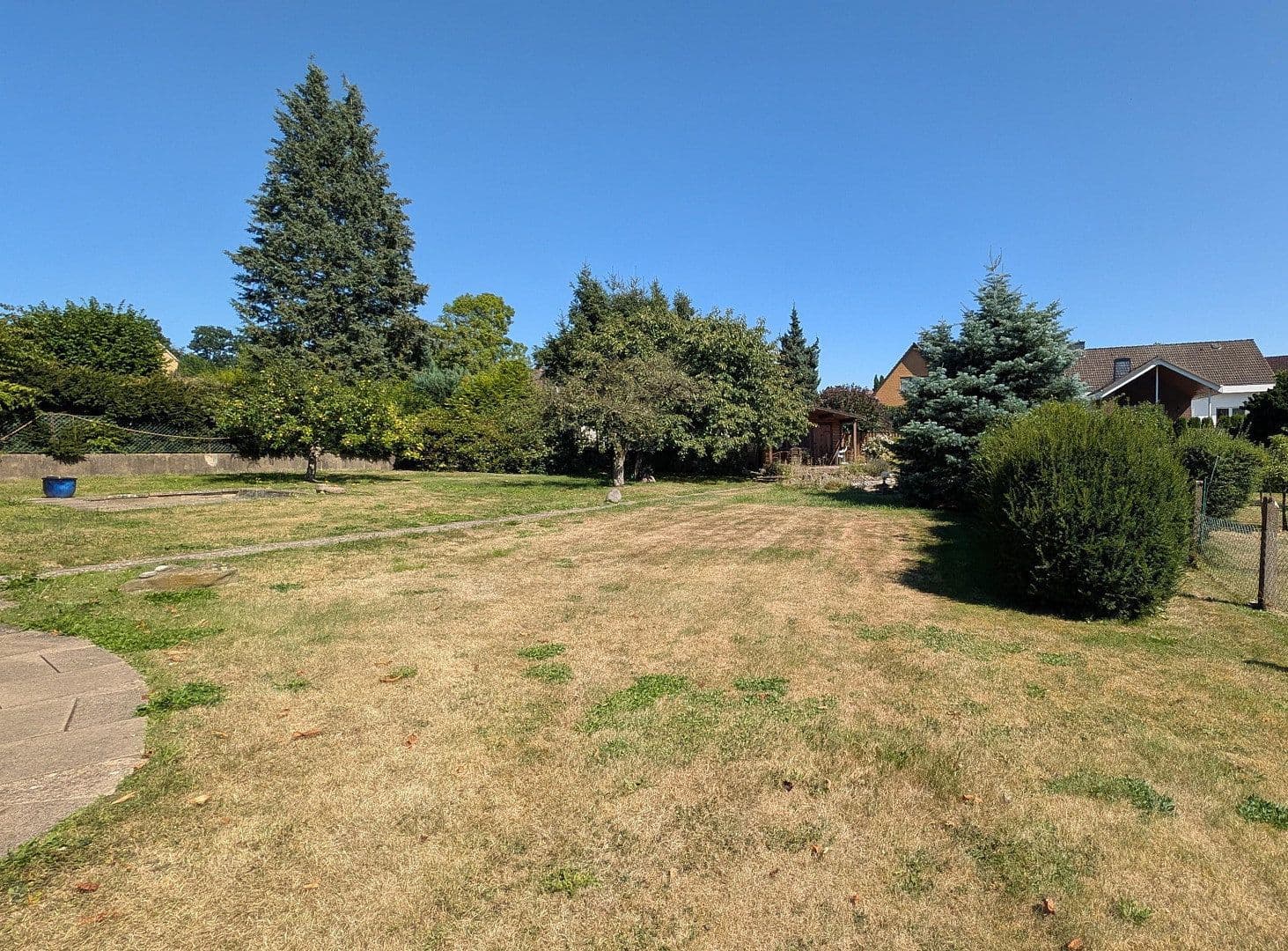 Prodej domu 202 m², pozemek 1.535 m², Bad Münder am Deister, Dolní Sasko Prodej domu 202 m², pozemek 1.535 m², Bad Münder am Deister, Dolní Sasko