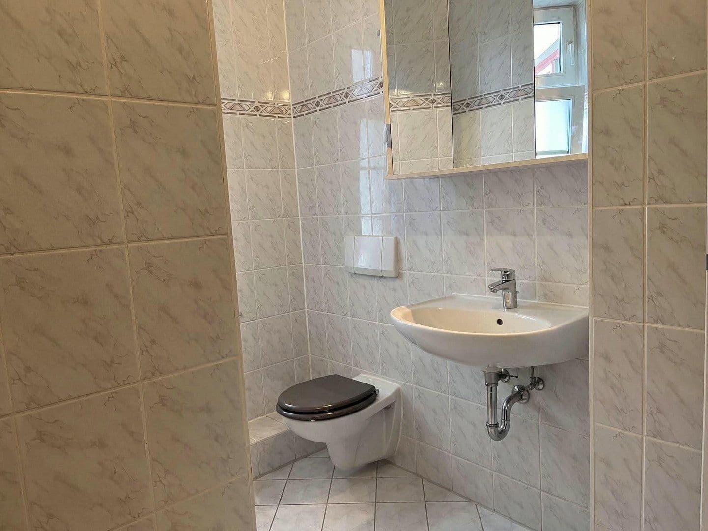 Prodej bytu 2+1 47 m², Triftweg 49, Leipzig, Sasko Prodej bytu 2+1 47 m², Triftweg 49, Leipzig, Sasko