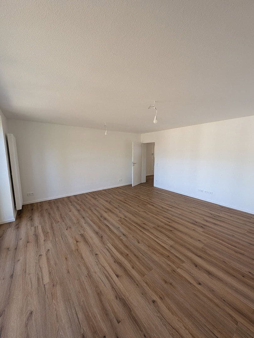 Pronájem bytu 4+1 97 m², Karlsruhe, Bádensko-Württembersko Pronájem bytu 4+1 97 m², Karlsruhe, Bádensko-Württembersko