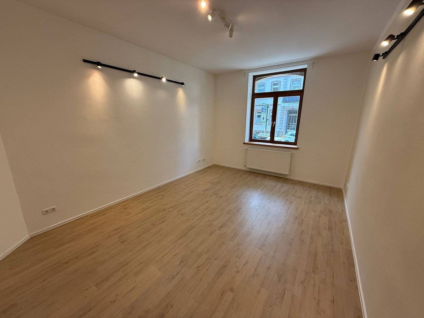 Pronájem bytu 2+1 59 m², Heinrichstr. 43, Fulda, Hessen Pronájem bytu 2+1 59 m², Heinrichstr. 43, Fulda, Hessen