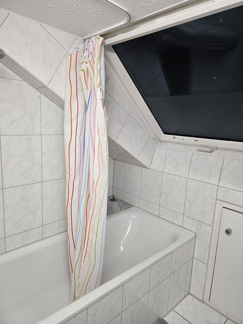 Pronájem bytu 2+1 40 m², Waiblingen, Bádensko-Württembersko Pronájem bytu 2+1 40 m², Waiblingen, Bádensko-Württembersko