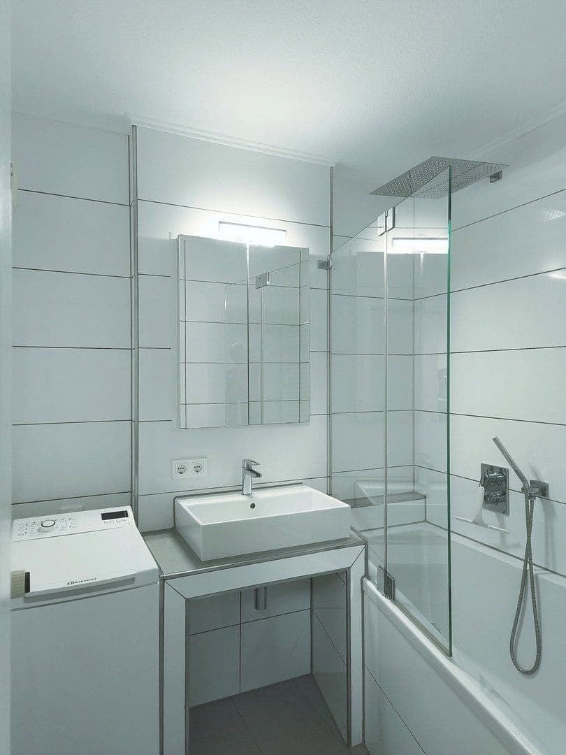 Prodej bytu 2+1 59 m², Pforzheim, Bádensko-Württembersko Prodej bytu 2+1 59 m², Pforzheim, Bádensko-Württembersko