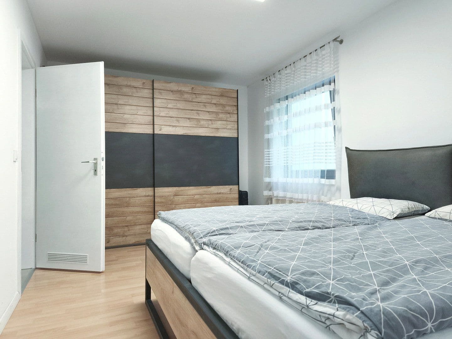 Prodej bytu 2+1 59 m², Pforzheim, Bádensko-Württembersko Prodej bytu 2+1 59 m², Pforzheim, Bádensko-Württembersko
